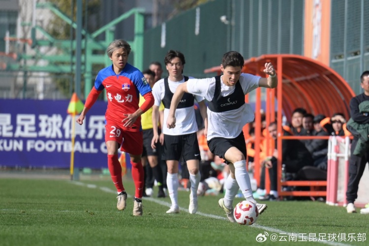  熱身賽：奧斯卡、楊一虎破門，馬鎮撲點，云南玉昆1-1平梅州客家