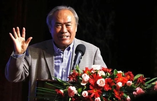  宋凱追憶《足球》報創刊人嚴俊君：是他帶來一道啟蒙的光亮