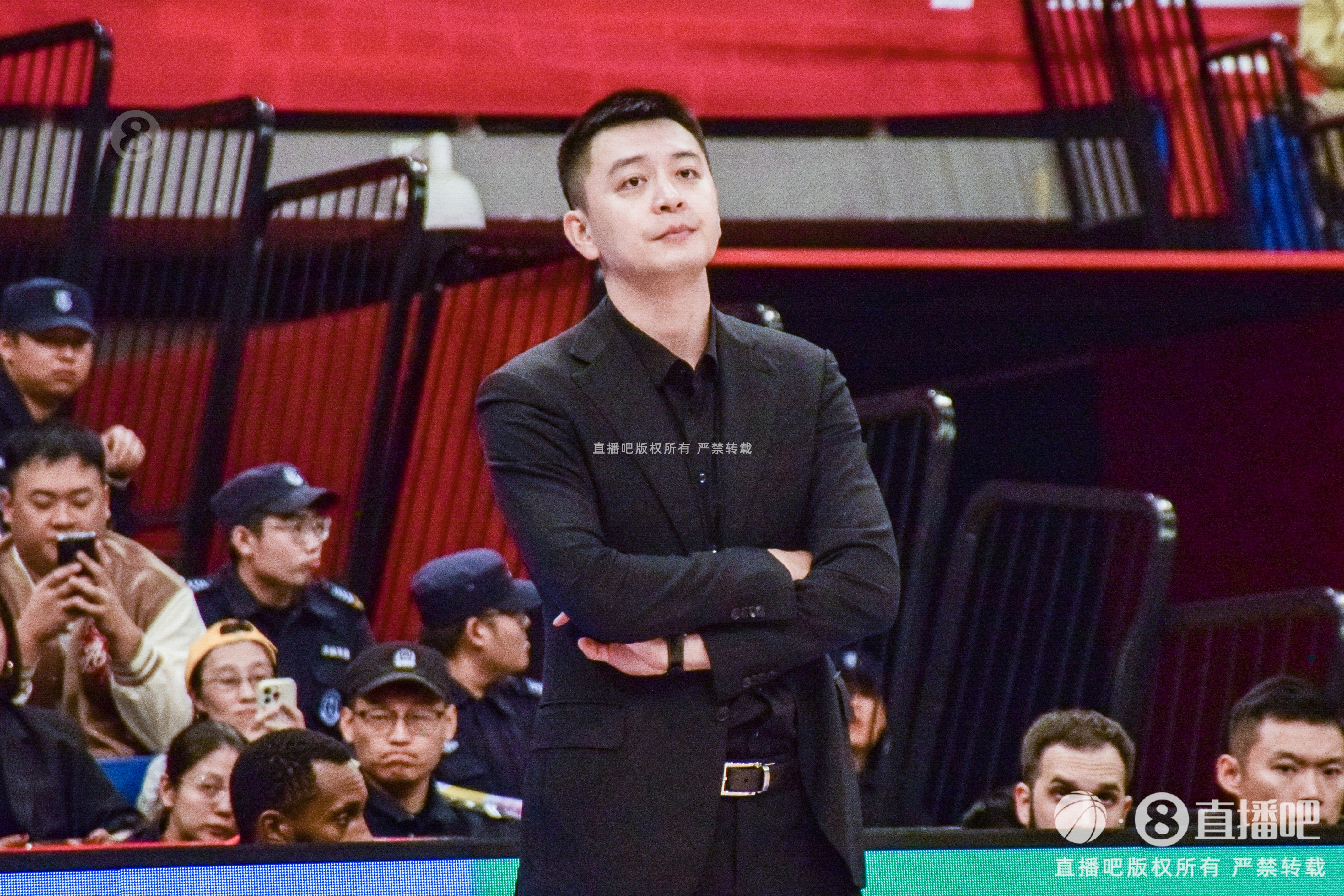  失誤頻頻！遼寧全隊半場失誤數達到14次 對手吉林10次