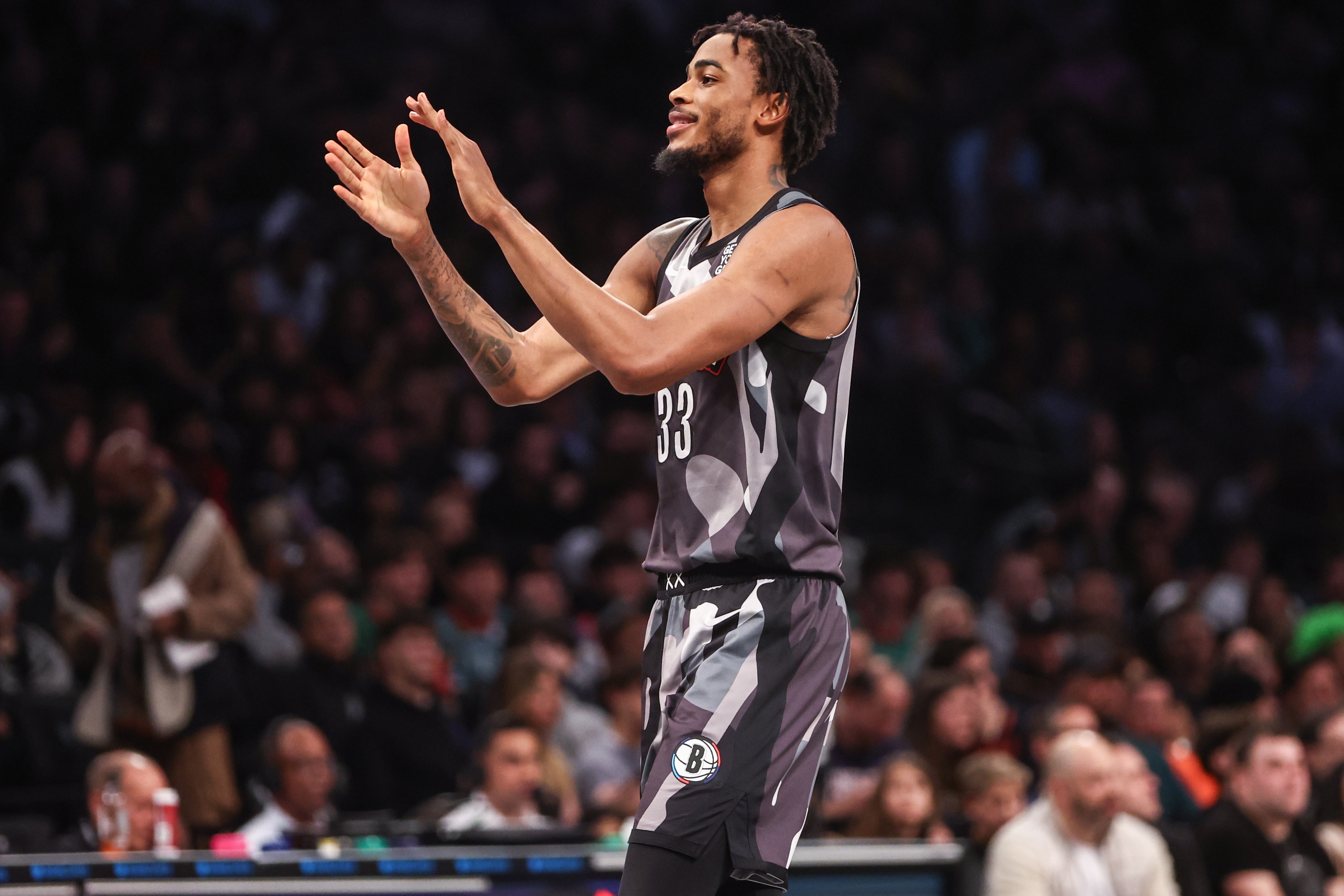  NBA官方：克拉克斯頓累計6個惡意犯規積分 將停薪停賽一場