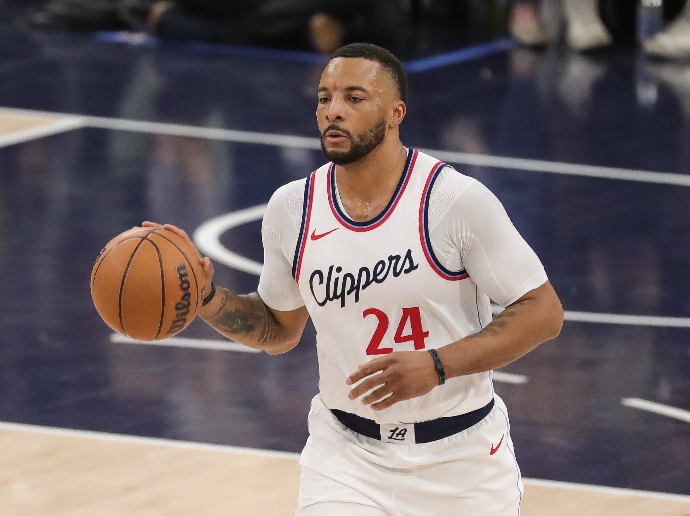  詹姆斯臨時缺陣！船記直接喊話NBA官方：讓鮑威爾進全明星吧